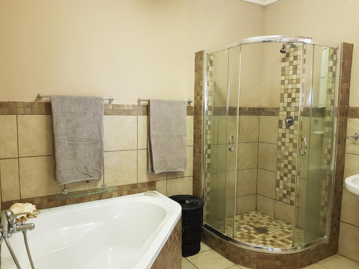 Numbi Hills Self-Catering Villa Hazyview Buitenkant foto